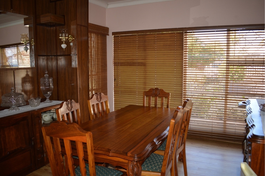 4 Bedroom Property for Sale in Brandwag Free State